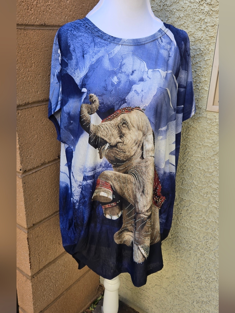 Portmans Blue and White Elephant Print Women’s Top